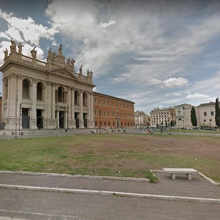 Lovely 4-Bedroom Apartment 30M Sangiovanni Metro Rom Exteriör bild