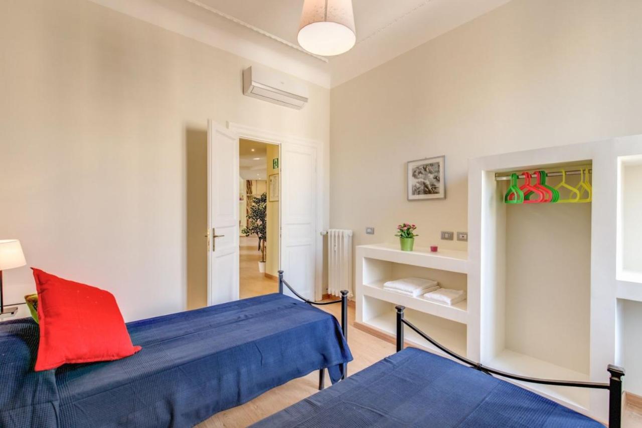 Lovely 4-Bedroom Apartment 30M Sangiovanni Metro Rom Exteriör bild