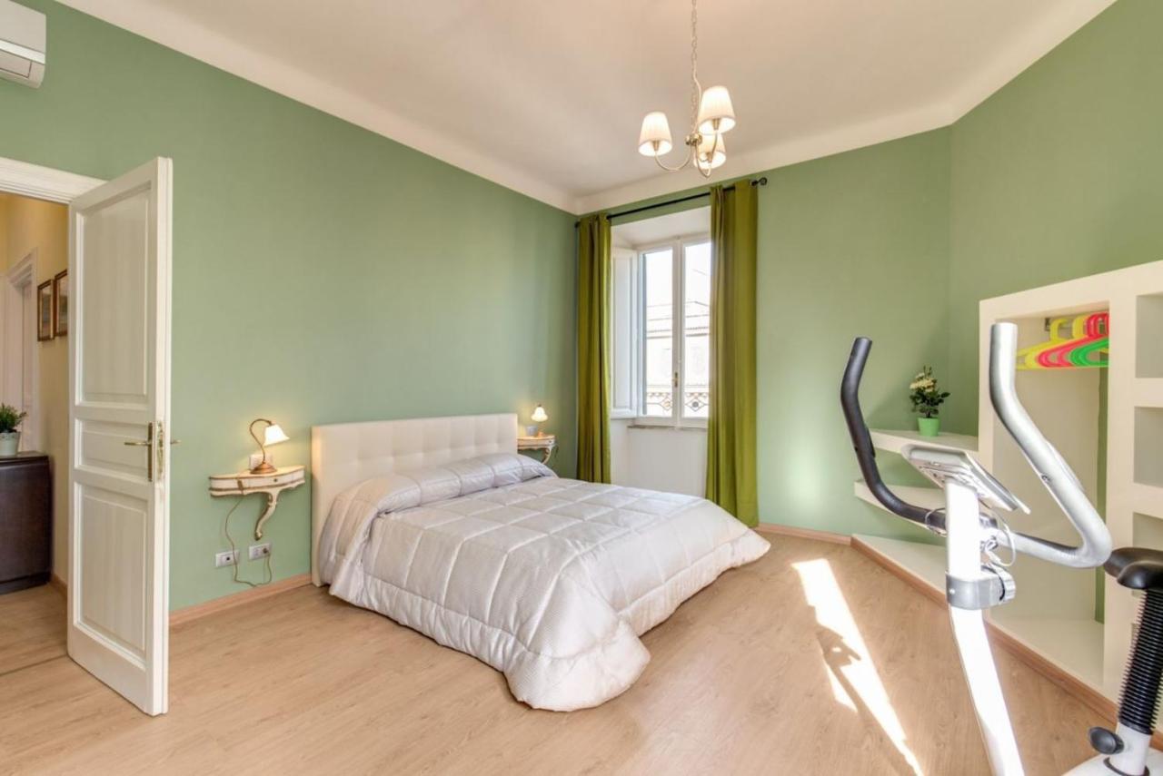 Lovely 4-Bedroom Apartment 30M Sangiovanni Metro Rom Exteriör bild