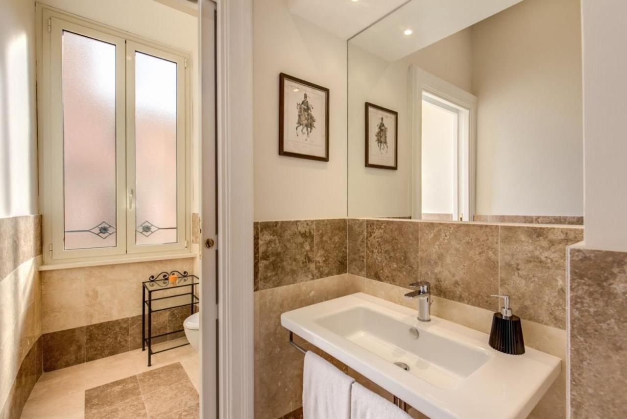 Lovely 4-Bedroom Apartment 30M Sangiovanni Metro Rom Exteriör bild